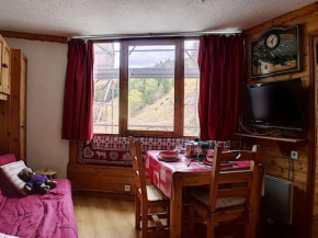 Appartement Les Menuires, 2 pièces, 4 personnes - FR-1-344-870